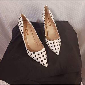 YDN High heel shoes